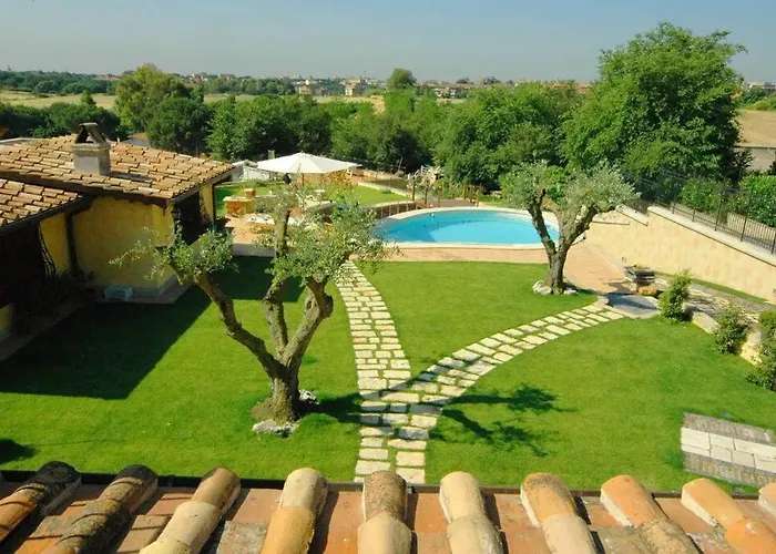 Cosy Penthouse Loft With Stunning View Lejlighed Rom